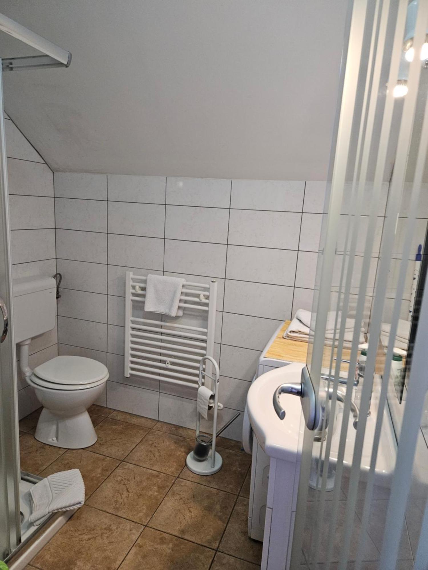 קראנז' Dezman Apartments & Rooms מראה חיצוני תמונה