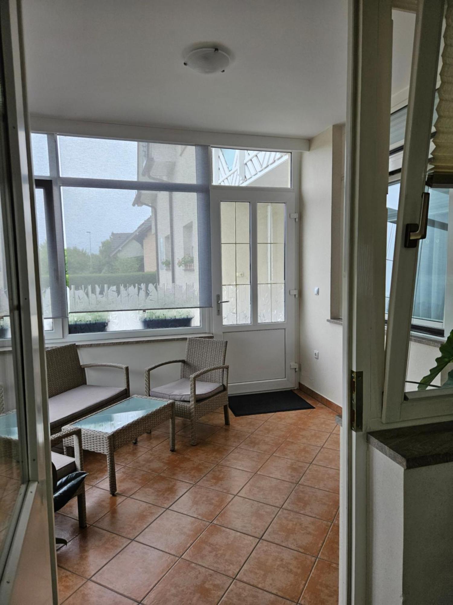 קראנז' Dezman Apartments & Rooms מראה חיצוני תמונה